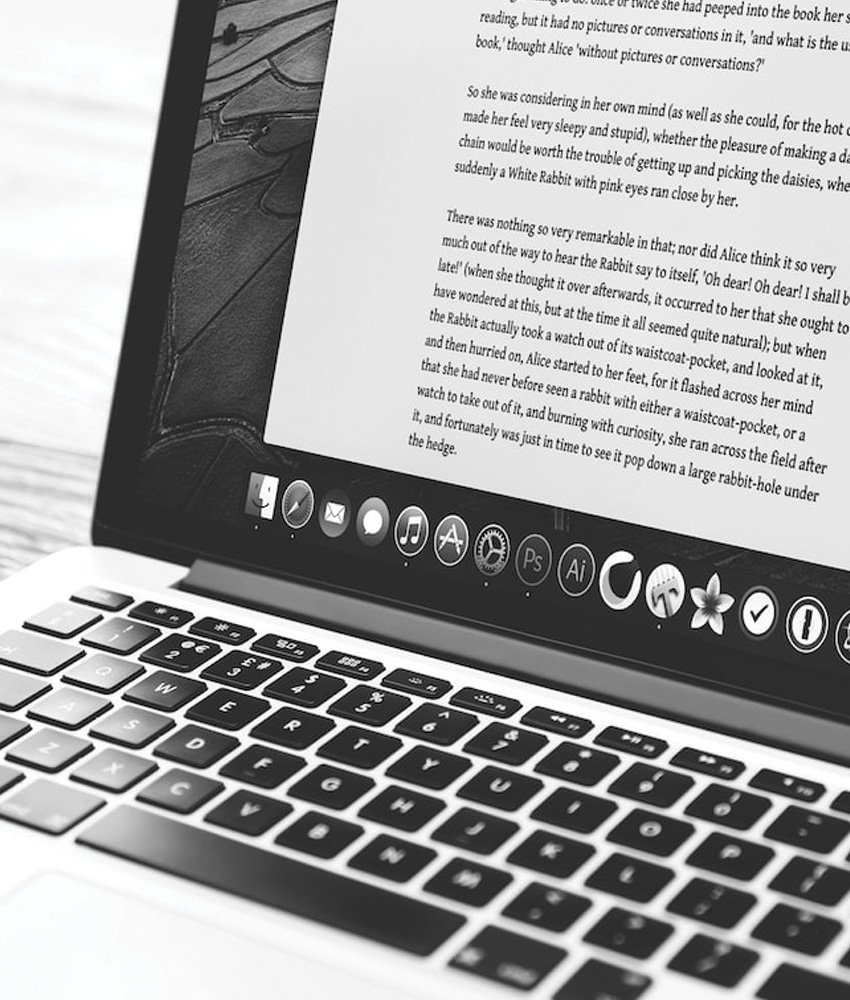 The Art of Copywriting: Crafting Words that Captivate and Convert